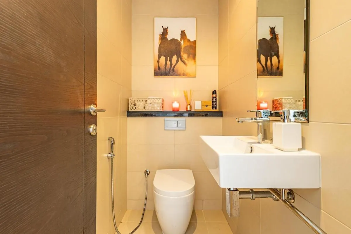 Apartment Nomad Retreats- Silverene Tower Marina View Dubai United Arab Emirates