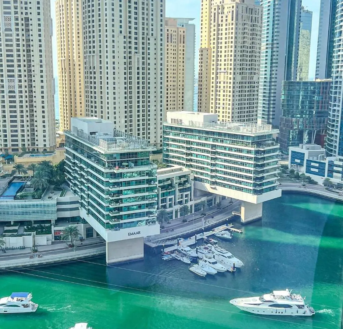 Apartment Nomad Retreats- Silverene Tower Marina View Dubai