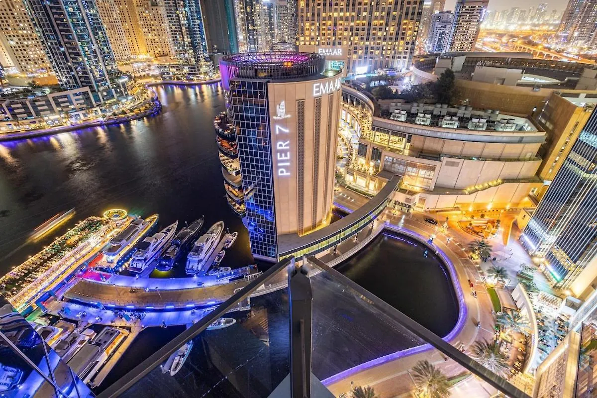 Nomad Retreats- Silverene Tower Marina View Dubai