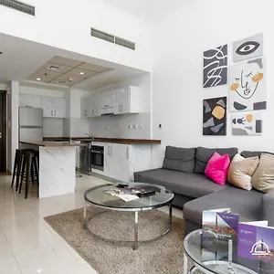 Dream - Bay Dubai