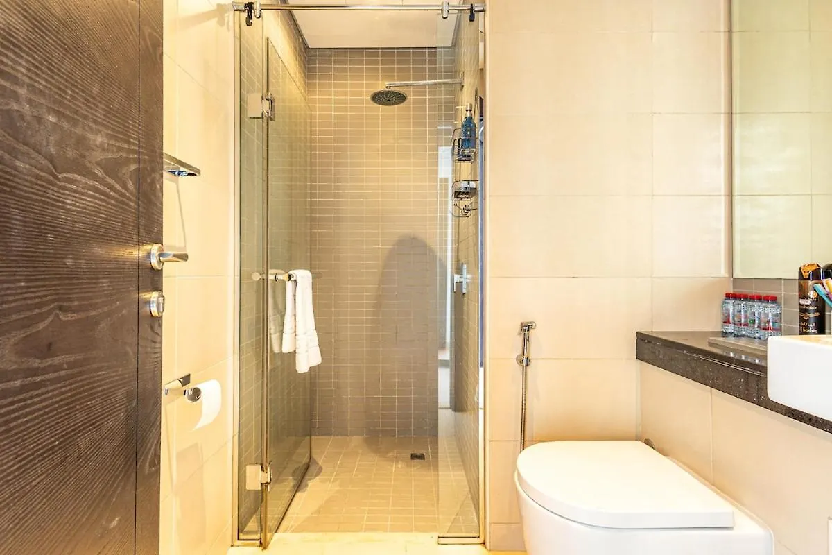 Nomad Retreats- Silverene Tower Marina View Dubai 0*,  United Arab Emirates