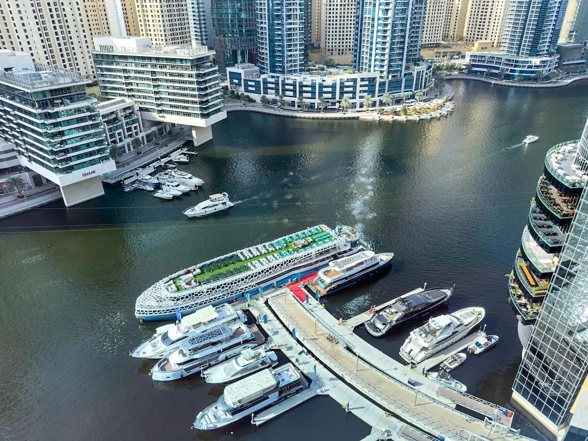Nomad Retreats- Silverene Tower Marina View Dubai